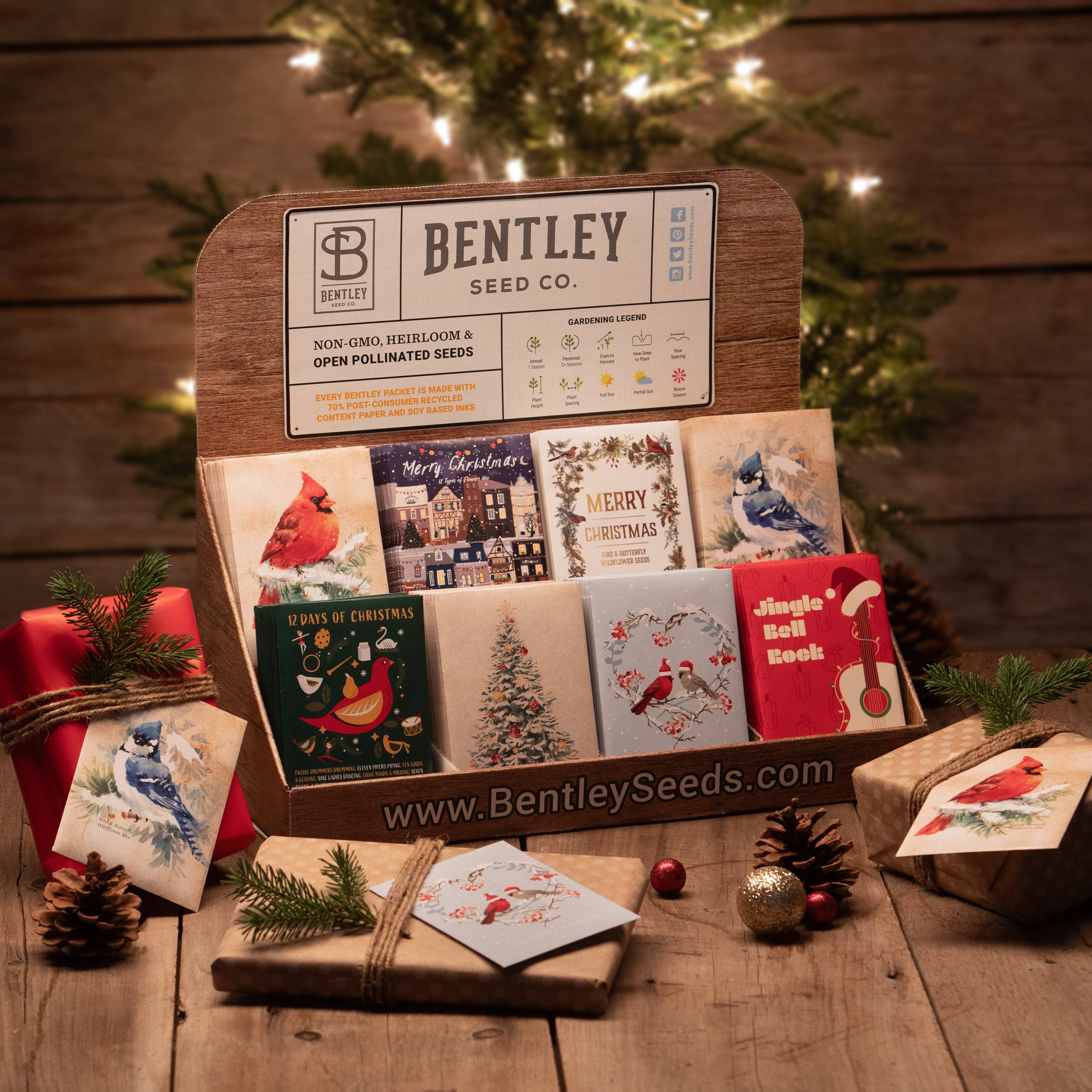 Merry Christmas Wreath of Birds Gift Tag - Bird & Butterfly Wildflower