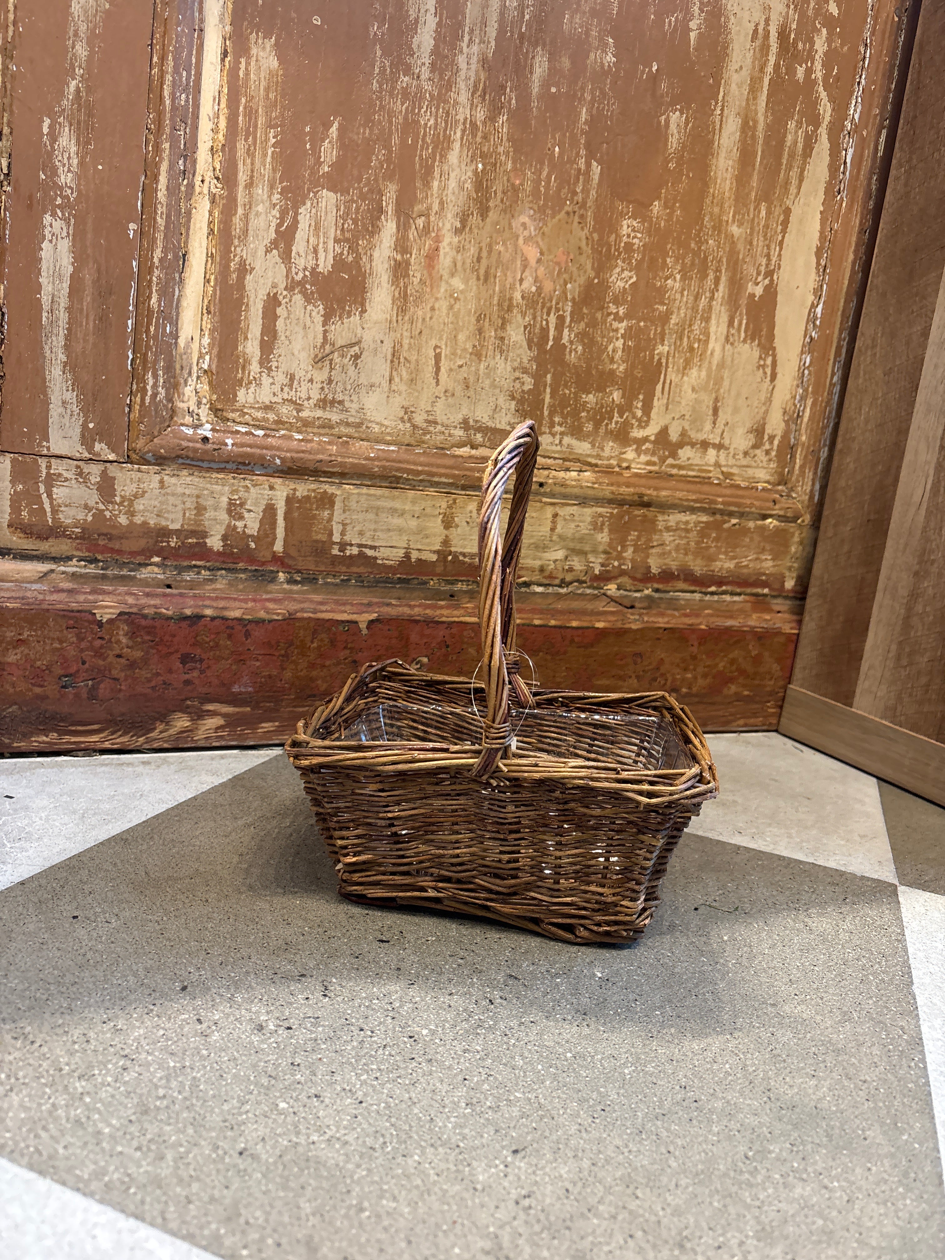 Basket w/Liner