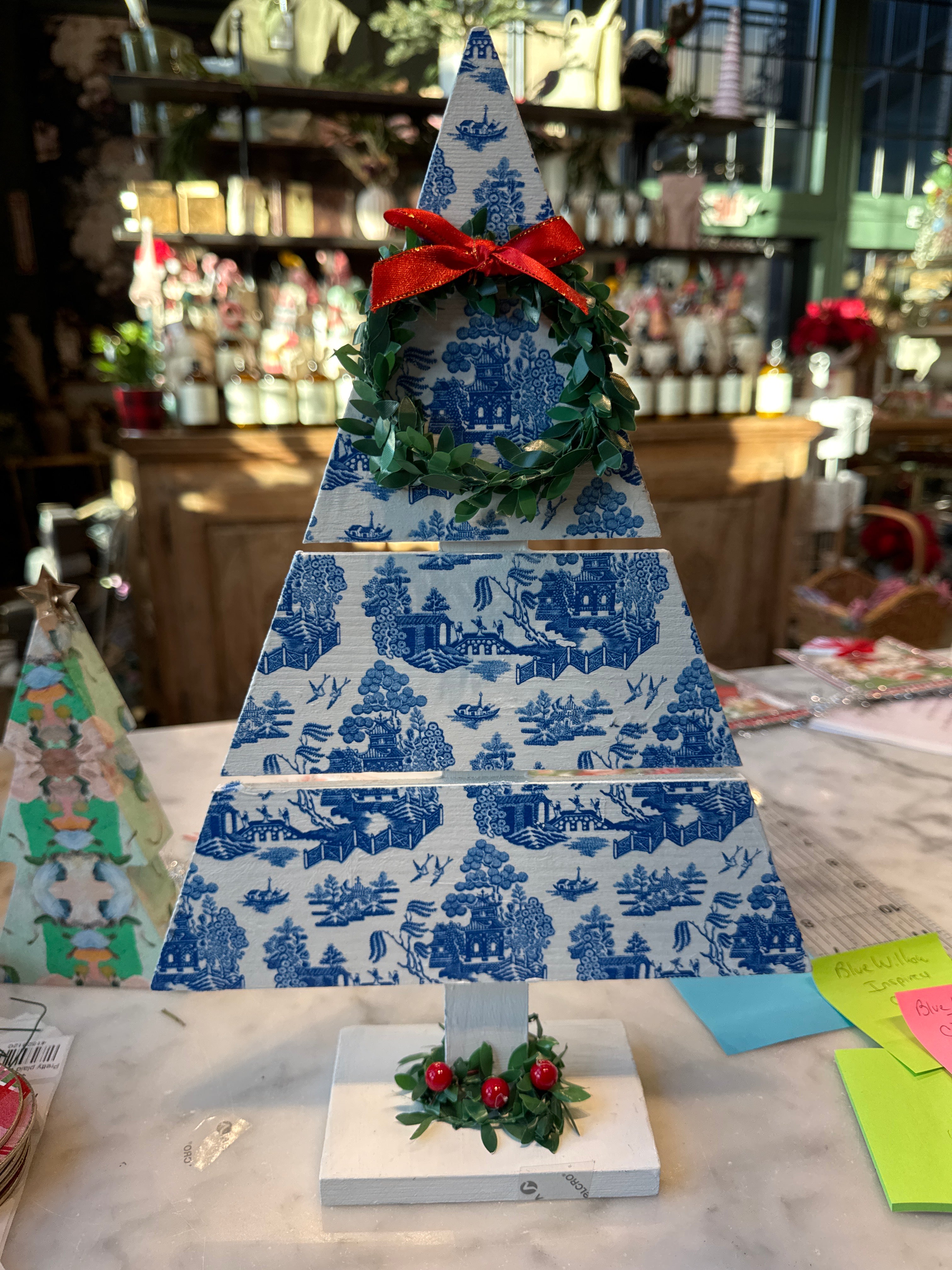 Blue Willow inspired Christmas tree