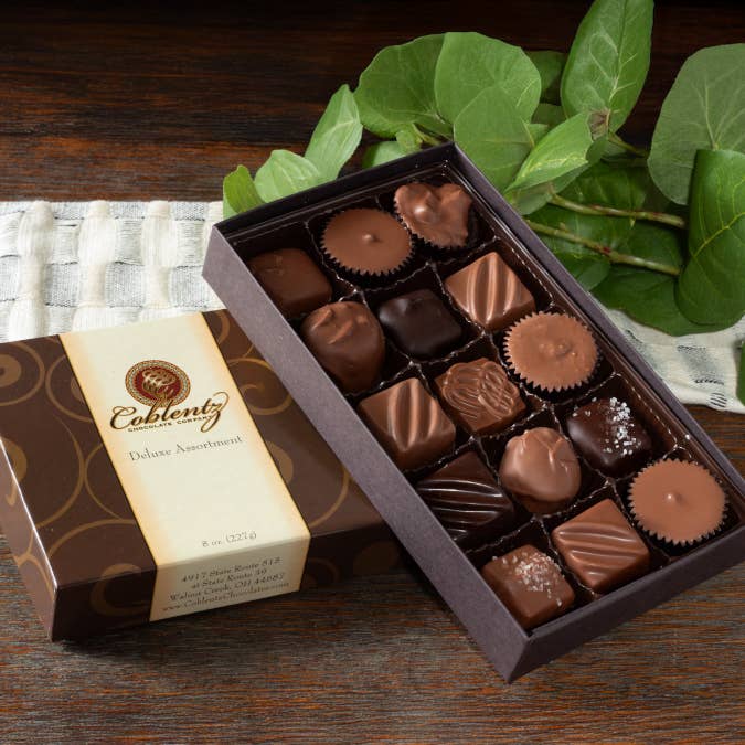 Deluxe Assortment Gift Box 8 oz
