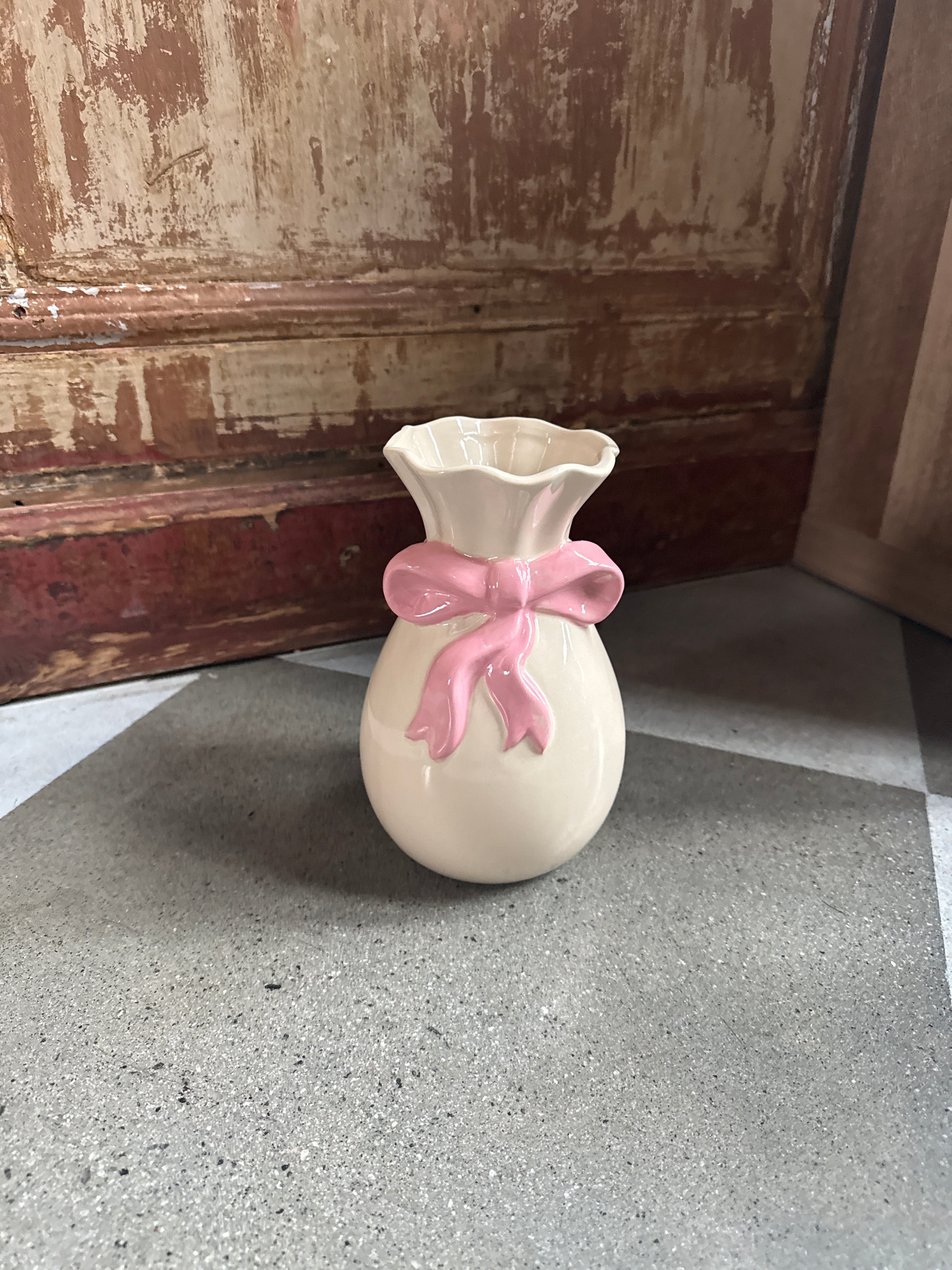 Heartstring Vase - Tall
