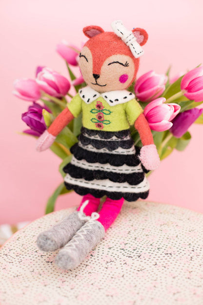 French Knot Animal Friend - Fern the Fox