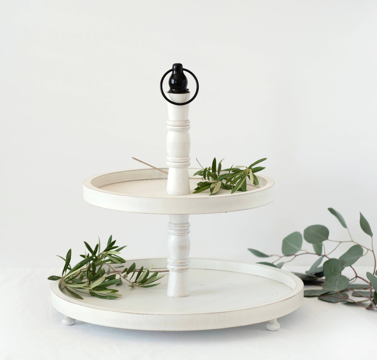 11426 - 15.5x18x15.5 two tiered wood tray, white