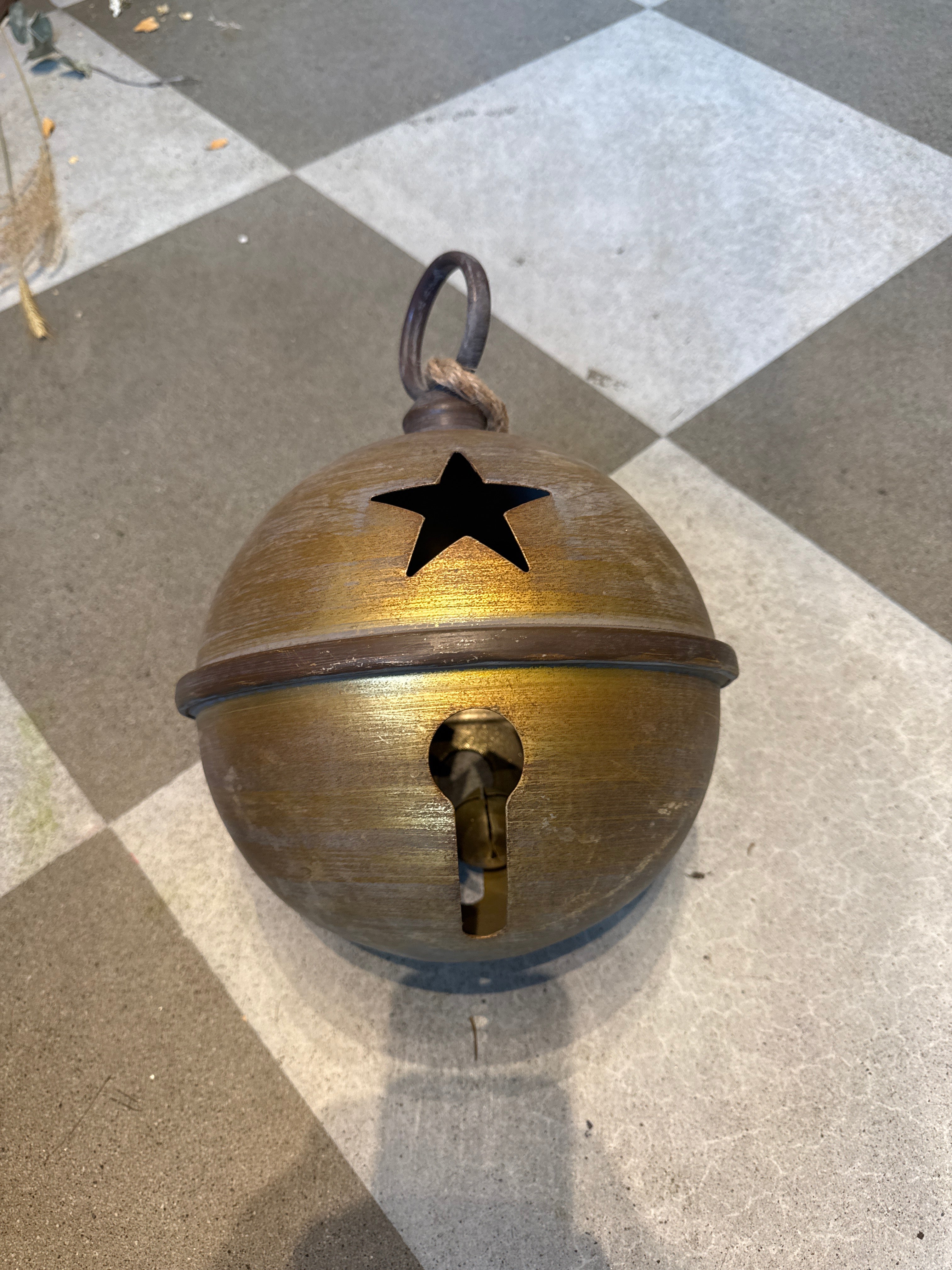 10” antique gold jingle bell