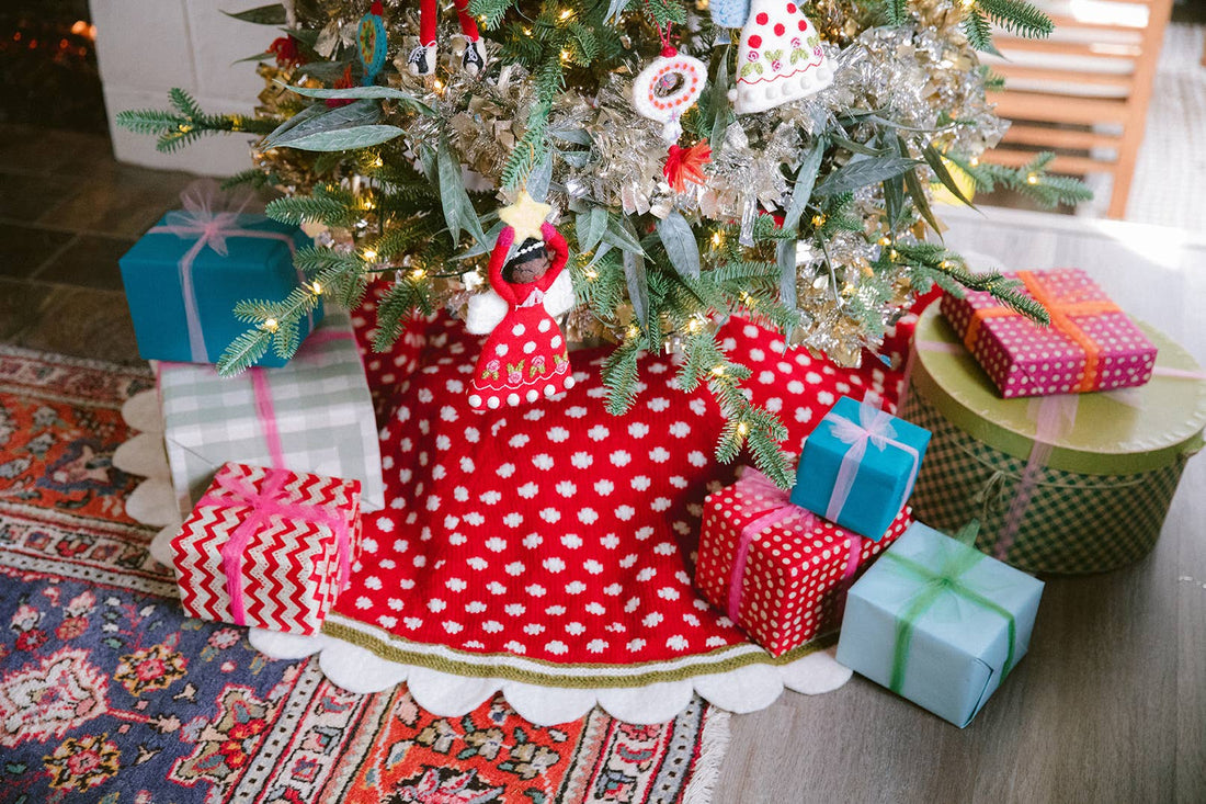 Dot Tree Skirt - Red